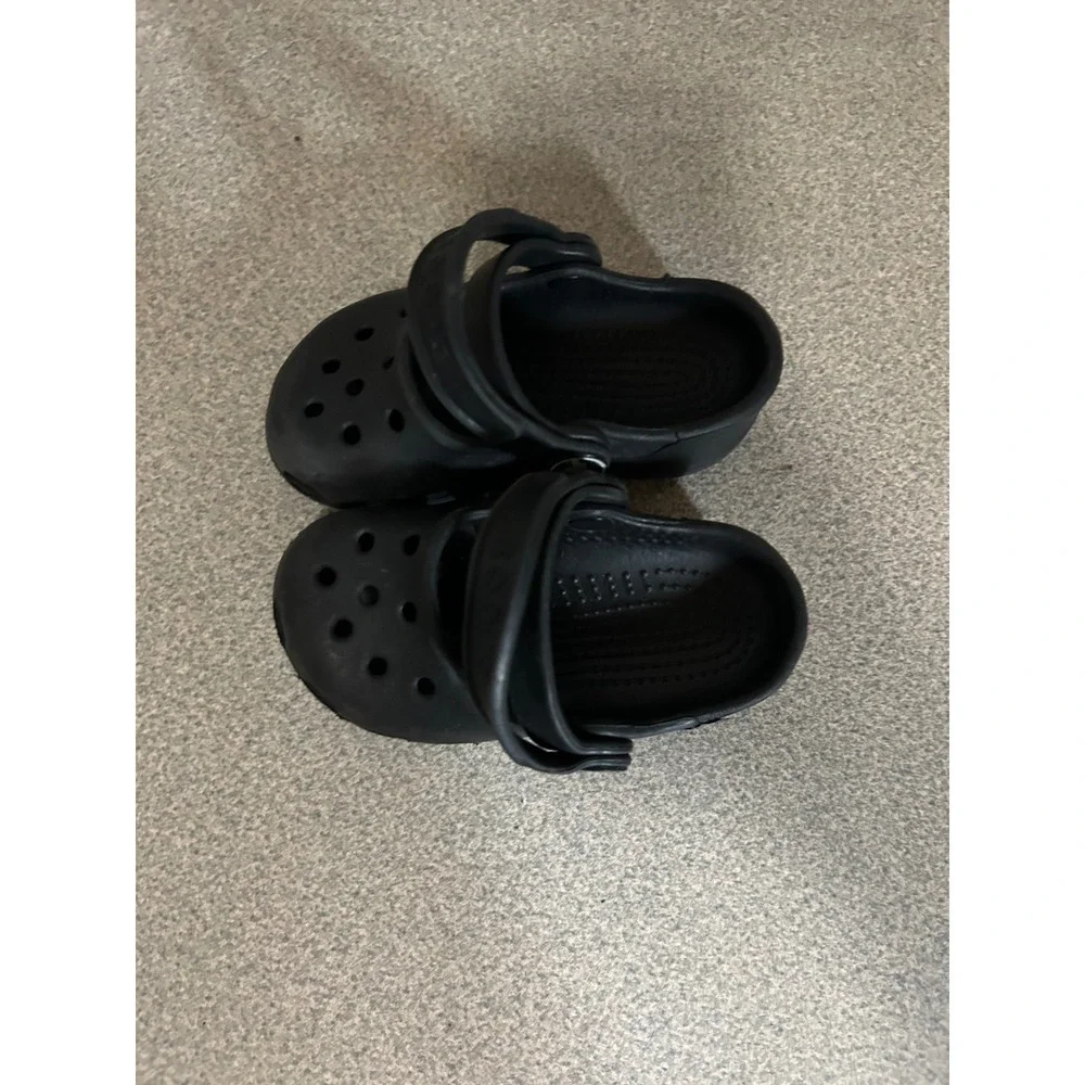 Crocs Classic Clog Toddler Size 4 5 Black Slip On Water Shoes Ventilated Kids